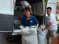 高溫下，愛心涌現(xiàn)