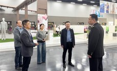 濱州海關黨委書記、關長李光一行來公司調研